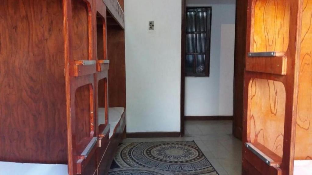 Novo Hostel Itapua Сальвадор Экстерьер фото